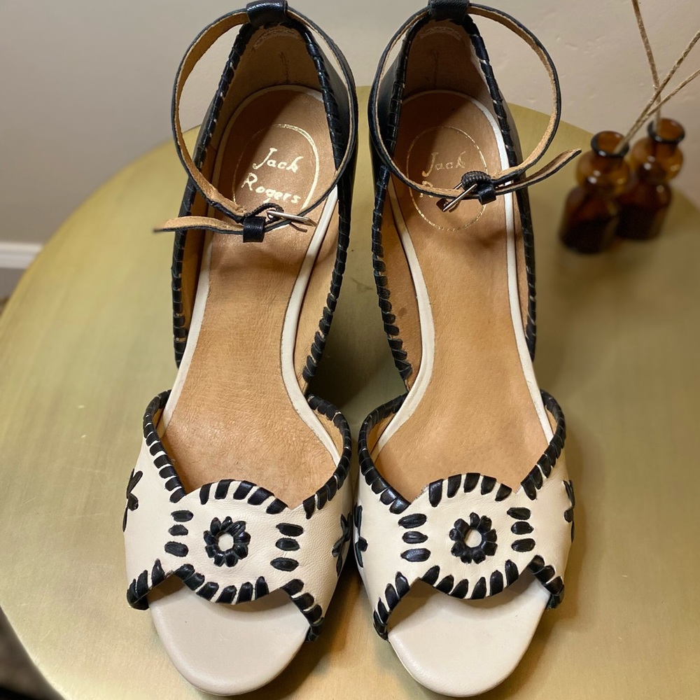 Jack Rogers Wedges SIZE 7